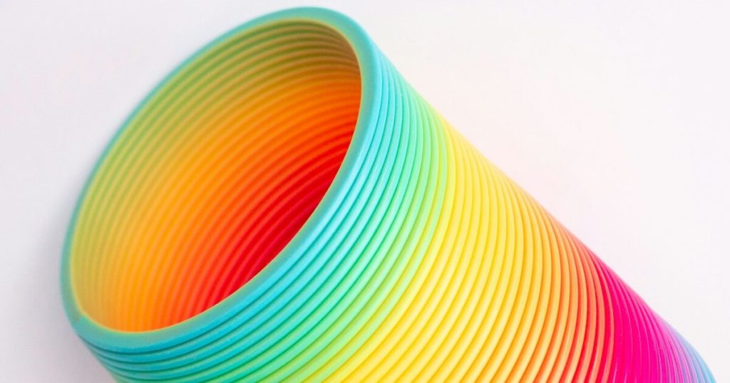 DIY Hack: How To Use An Old Slinky In Your Garden - Featured image