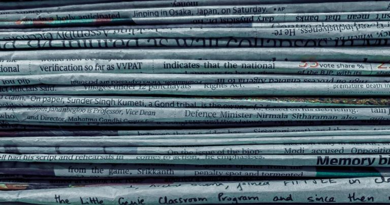9 Reasons To Think Twice Before Using Newspaper as Garden Mulch - Featured image