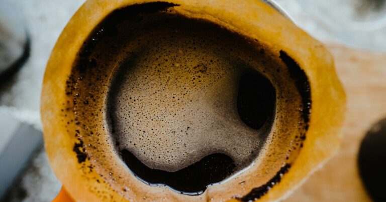 9 Reasons You Should Compost Your Coffee Grounds - Featured image
