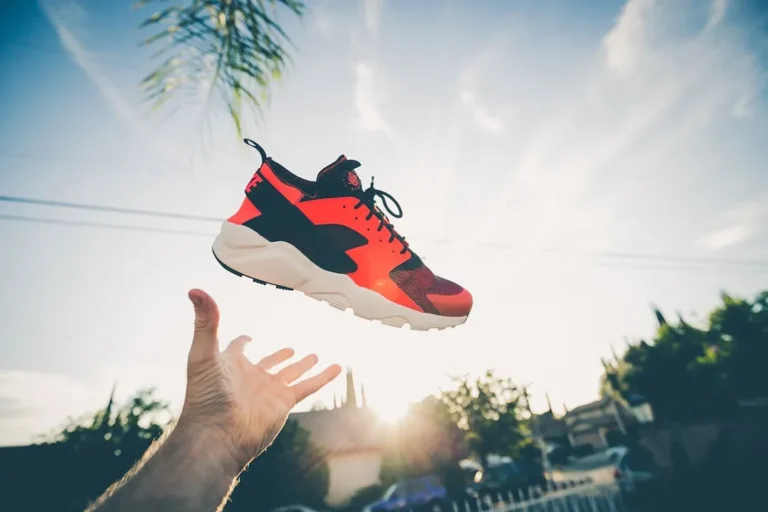 The Hiking Boot Mistake That Is Giving You Blisters on Long Trails - Featured image