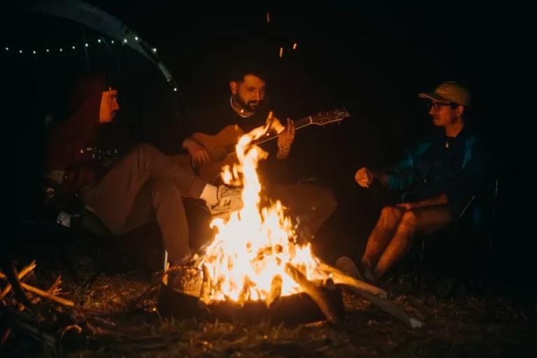 Beyond Freeze-Dried: 4 Simple and Delicious Meals to Cook Over a Campfire - Featured image