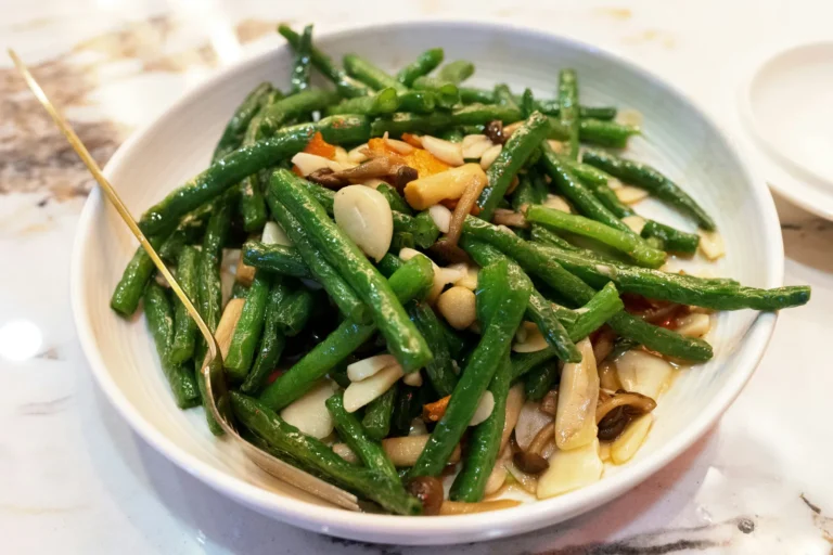 Chinese Long Beans Deliver 15-Minute Summer Flavor - Featured image