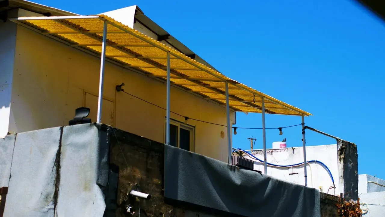 Deck Awnings Turn Outdoor Spaces Into Shaded Summer Retreats