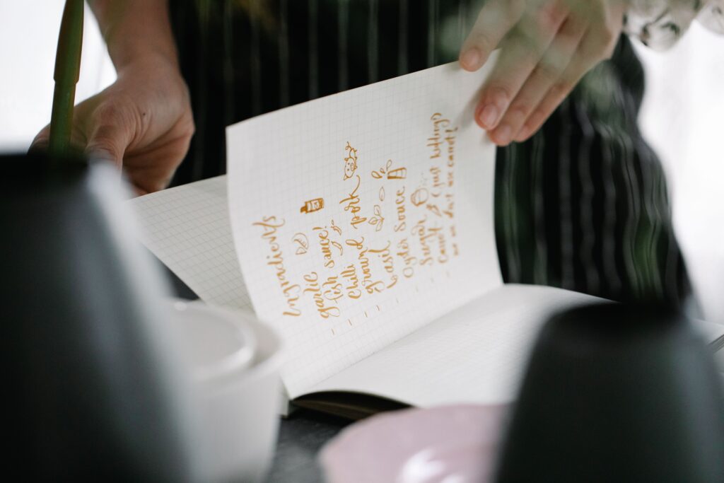 The Handwritten Recipe Card Tradition Modern Cooks Are Reviving - Featured image