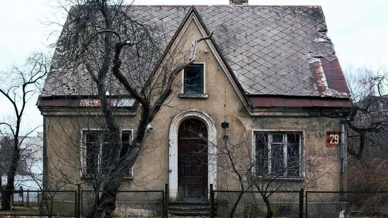 Little House Revival Rekindles Prairie Homestead Dreams