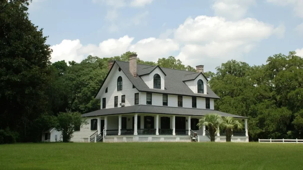 St. Charles Home Gains Landmark Status After Demolition Threat - Featured image
