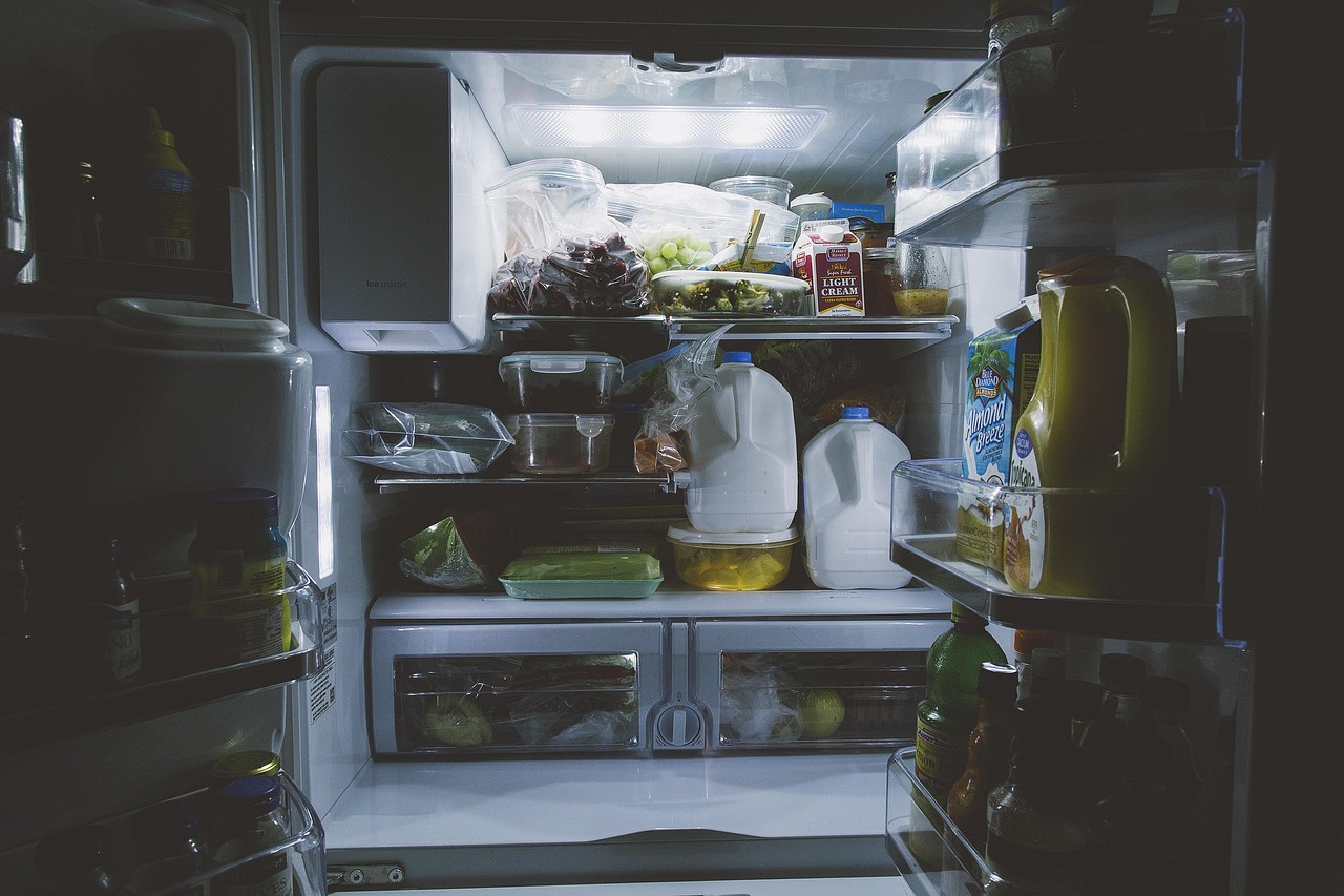 The Common Refrigerator Mistake Speeding Up Food Spoilage