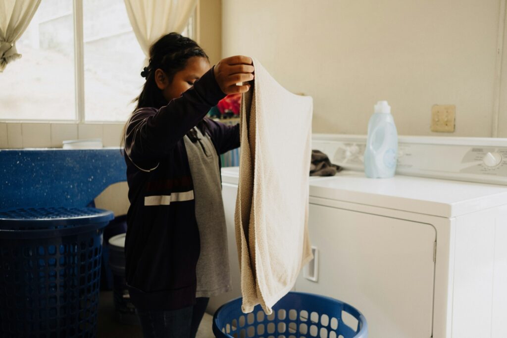 Why Closet Experts Say You're Folding Towels All Wrong - Featured image