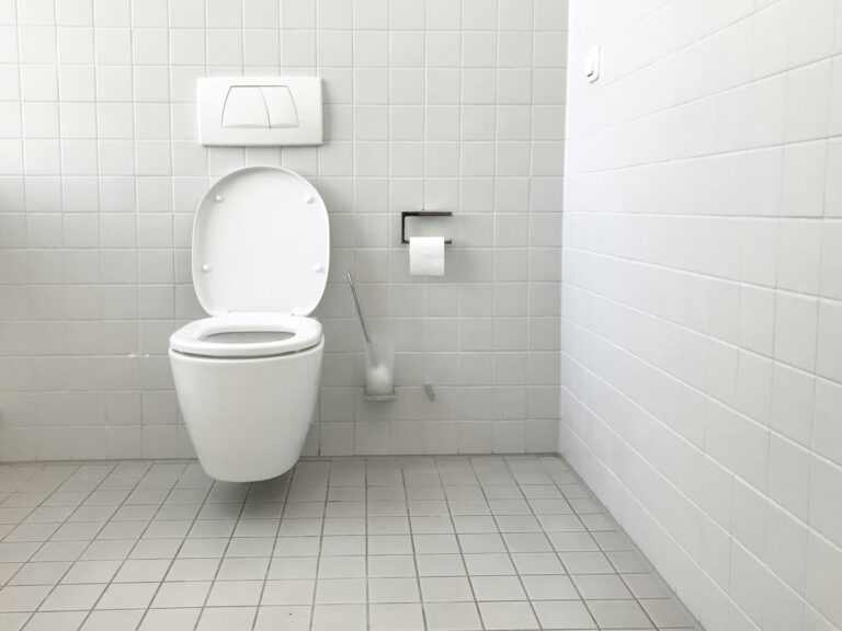 The Surprising Items Hiding More Bacteria Than Your Toilet Seat - Featured image