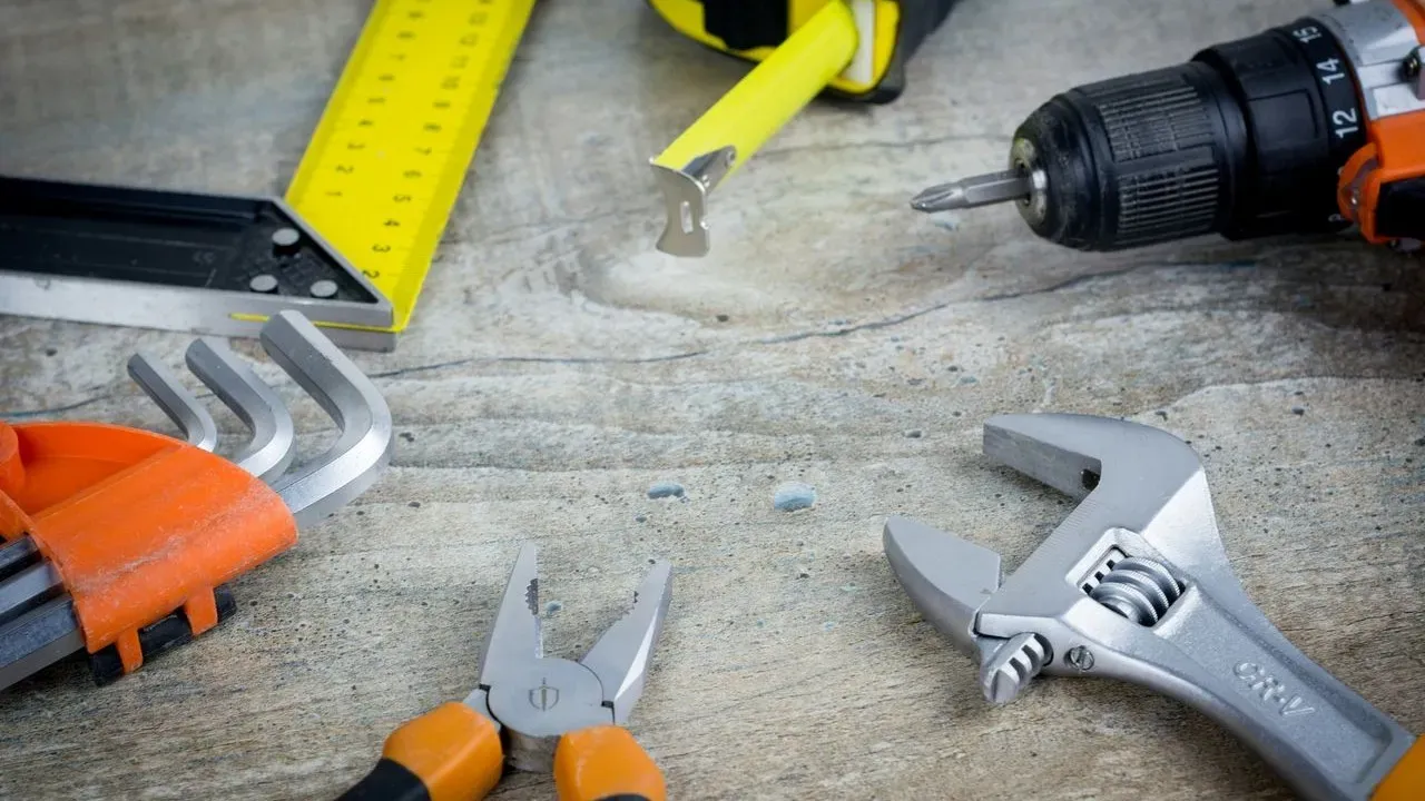 Home Maintenance Service Plans: Savings Promise or Subscription Trap?
