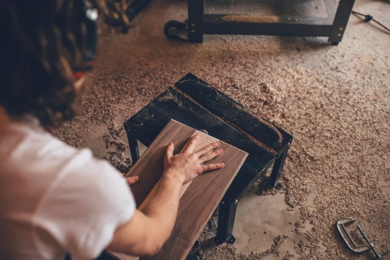 5 Vintage Woodworking Techniques Worth Relearning - Featured image