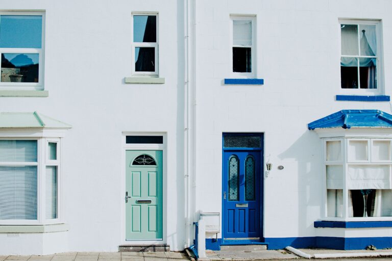 Why Front Doors Are Almost Always Painted a Different Color Than the House - Featured image