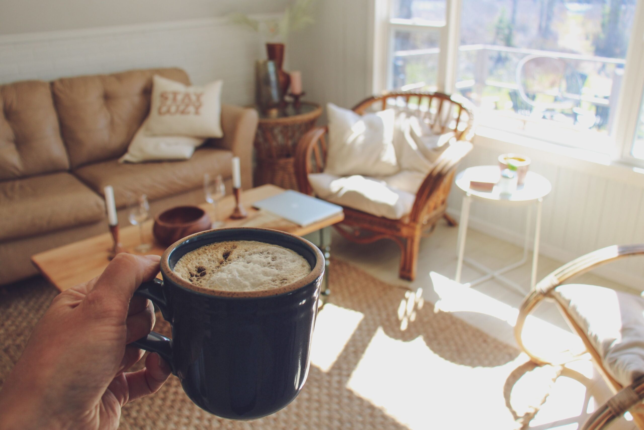 10 Slow-Living Habits Our Grandparents Had Right – And You Can Have Too