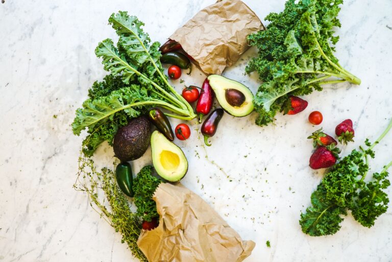 7 Foods That Fight Inflammation Better Than Turmeric - Featured image