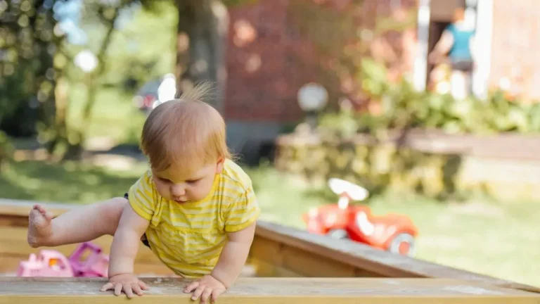 Why Babywearing Lets New Parents Tend Their Gardens Without Missing a Beat - Featured image