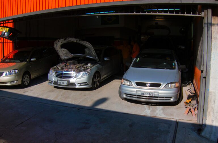 The Garage Habit That's Quietly Shortening Your Car's Life - Featured image