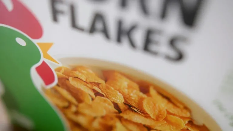 WK Kellogg Advances Natural Dye Switch for Froot Loops and Other Cereals - Featured image