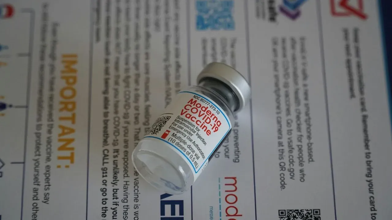 FDA Clears First mRNA Flu Vaccine for Adults 50 and Older