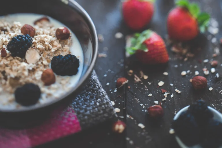 6 Foods That Naturally Speed Up Wound Healing - Featured image