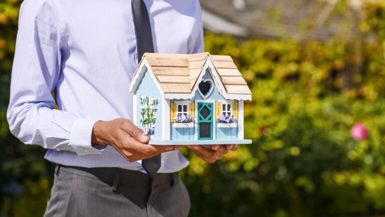 Why HOA Fines Can Follow You Even After You Sell the House - Featured image