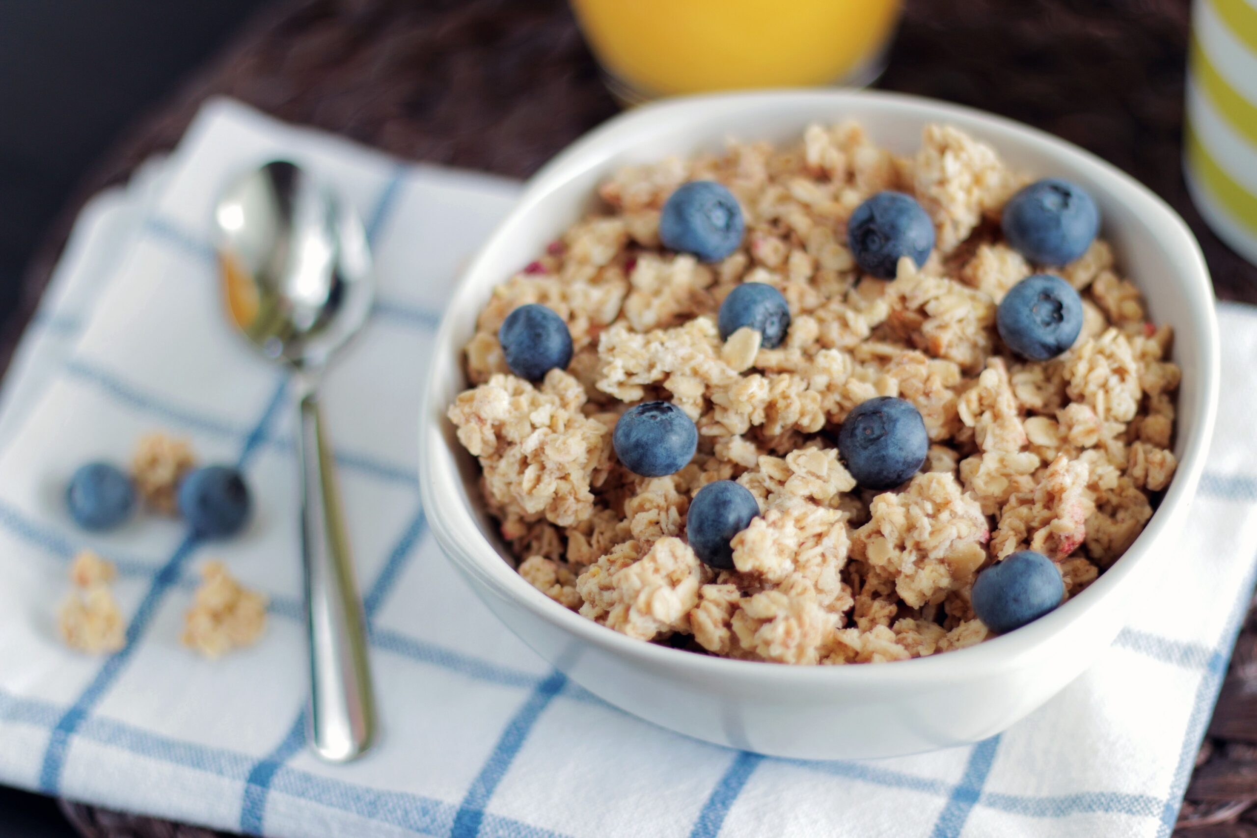 7 High-Fiber Foods That Keep You Full for Hours