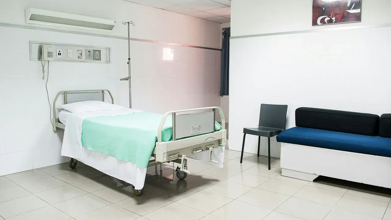 Tennessee Grandmother Left Paralyzed From the Chest Down After Alleged Lethal Injection Drug Mix-Up