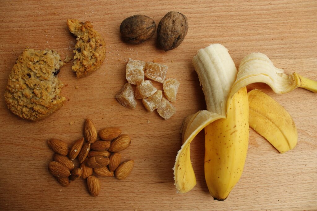 6 Foods That Help Flush Excess Sodium From Your Body - Featured image