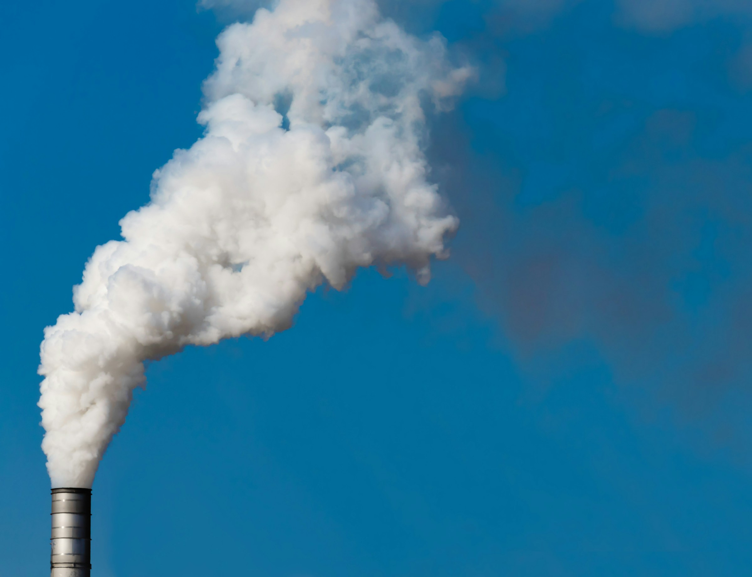 The Chimney Habit That Quietly Raises Your Fire Risk Every Winter