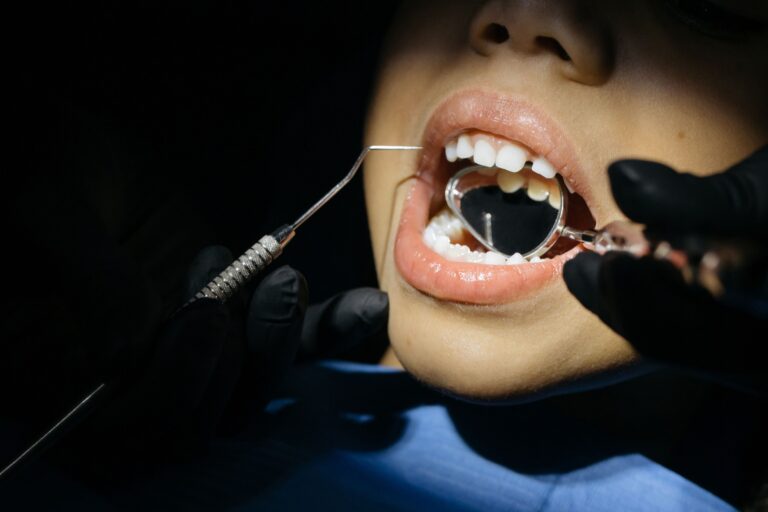 The 4 Snacks Dentists Say Are Secretly Wrecking Your Teeth - Featured image