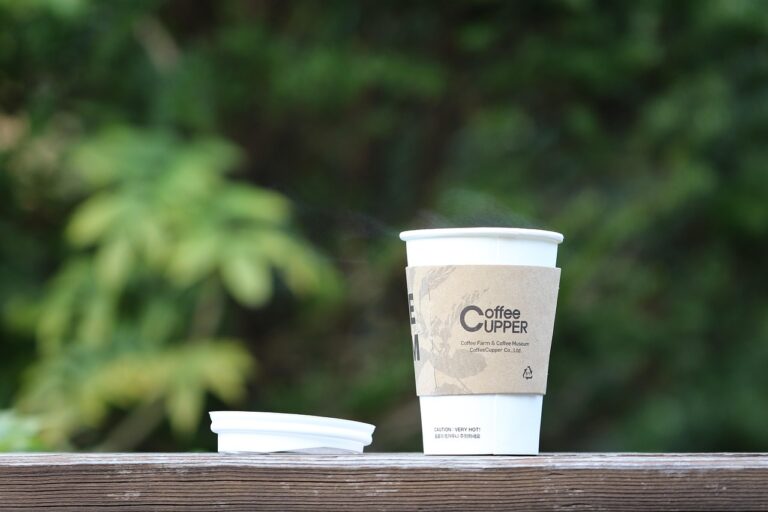 What the State of Someone's Car Cup Holder Reveals About Their Week - Featured image