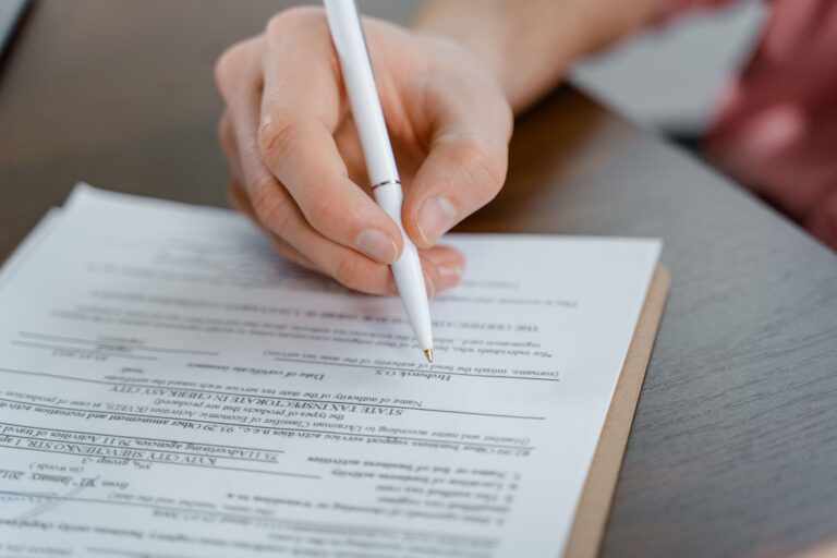 The Bank Account Detail That Determines Who Inherits It, Not the Will - Featured image
