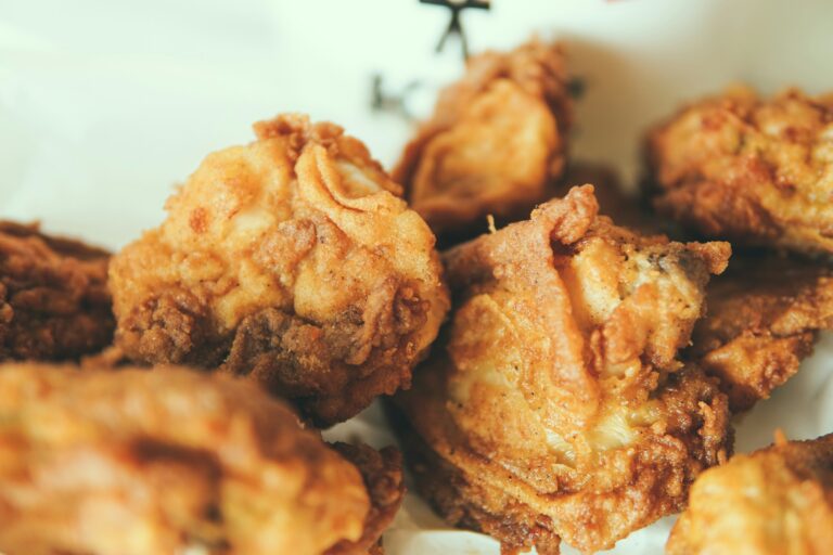 Air Fryer Habits That Are Quietly Damaging the Nonstick Coating - Featured image