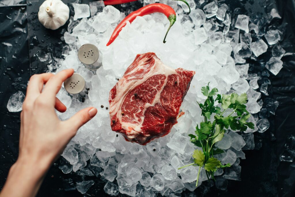 The Refrigerator Shelf Most People Use Wrong for Raw Meat - Featured image
