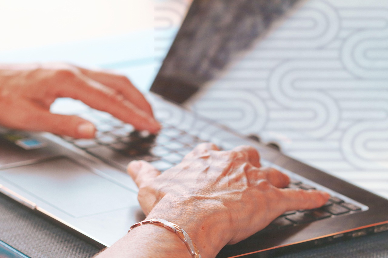 The Fake Tech Support Pop-Up Scaring People Into Paying