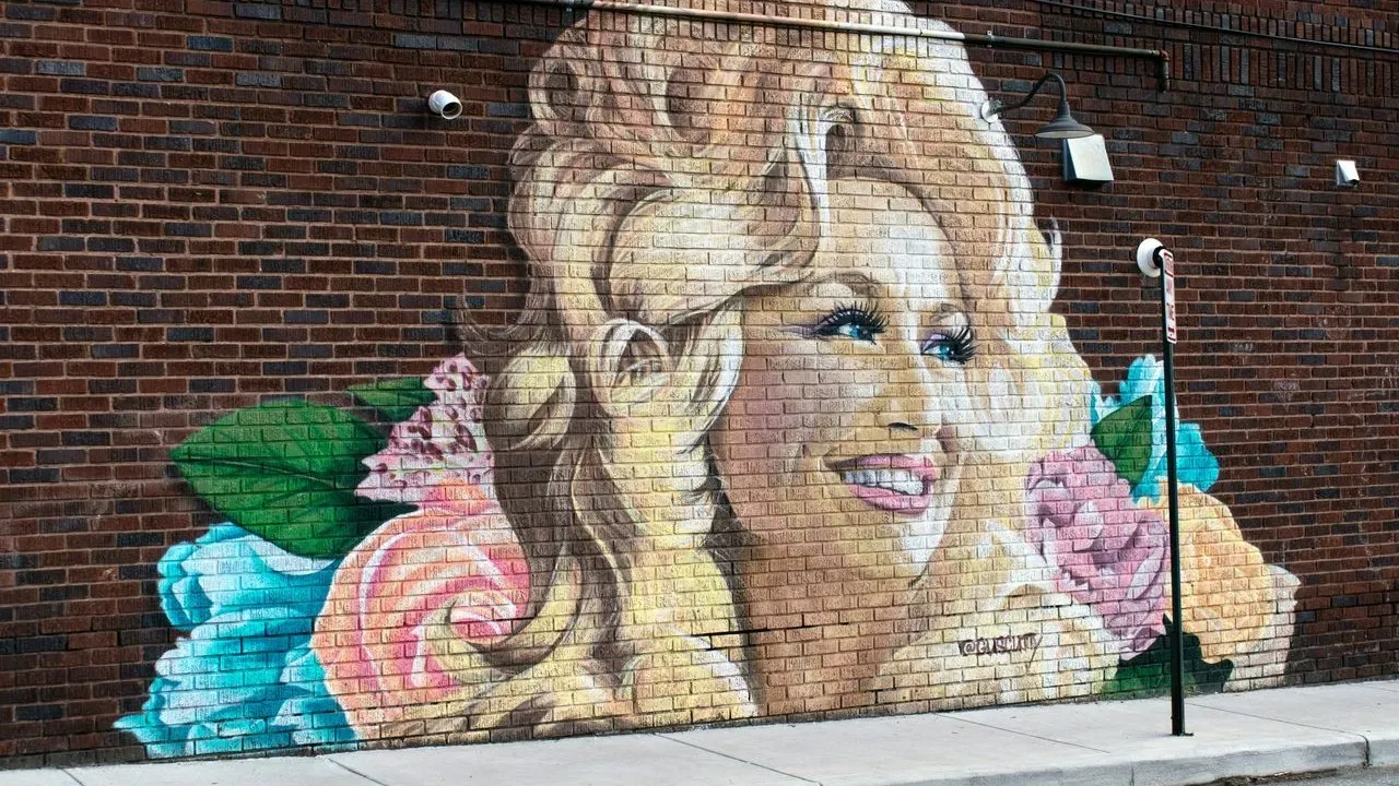 Dolly Parton Dies at 80, Country Music's Enduring Icon