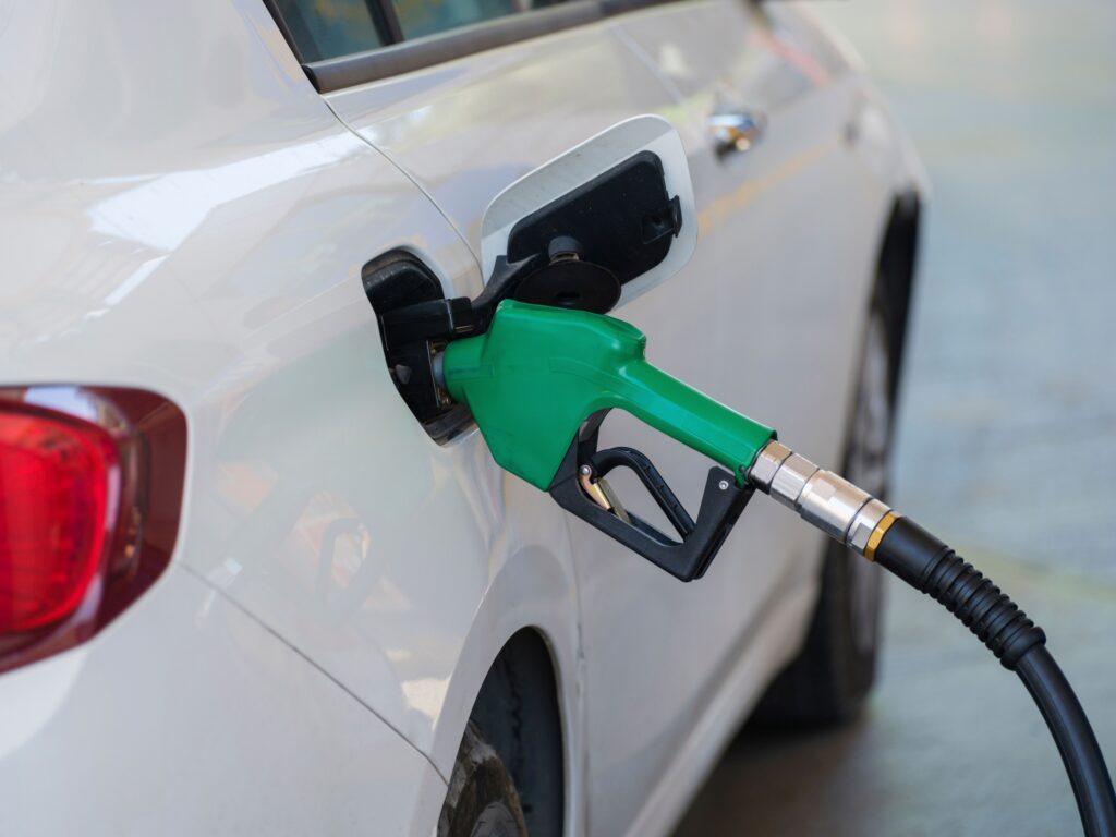 The Gas Station Mistake Mechanics Say Ruins Fuel Pumps - Featured image