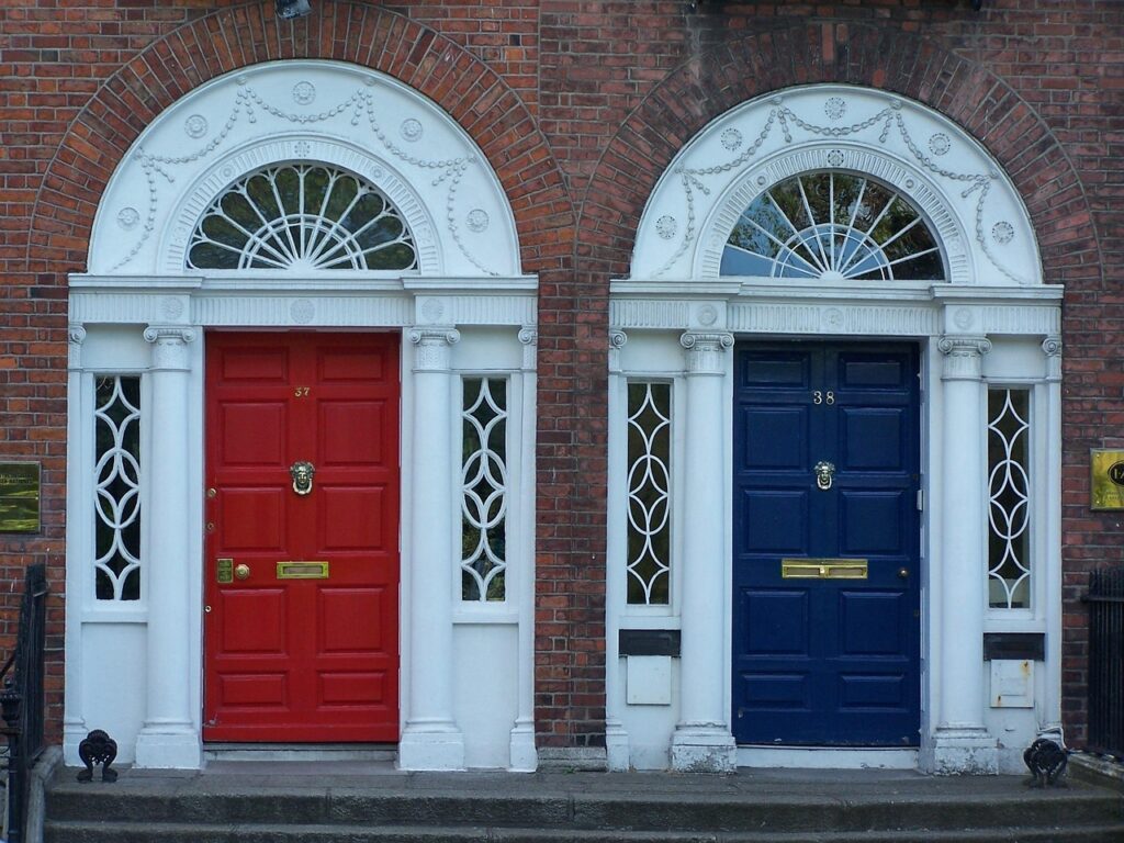 What Locksmiths Wish Every Homeowner Knew About Their Front Door - Featured image