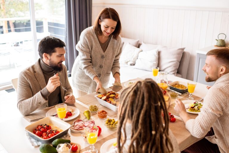 The Unspoken Rules of Showing Up Early to Someone's House - Featured image