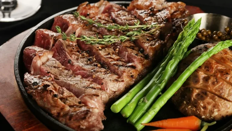 Stem Cell Advance Brings Lab-Grown Steak Closer - Featured image