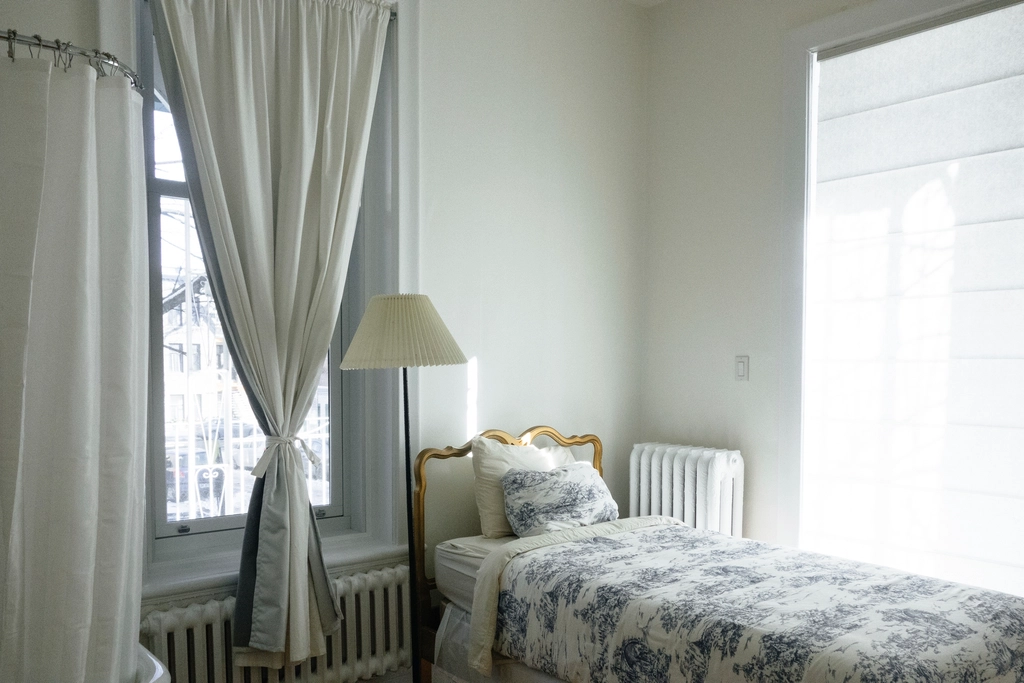 The Unspoken Rules of Hosting Overnight Guests Gracefully