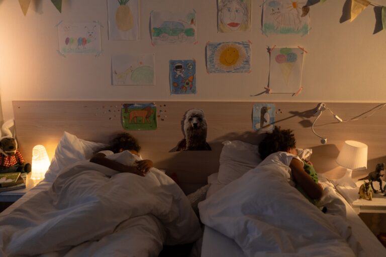 The Sleeping Position Doctors Say Is Hardest on Your Back - Featured image