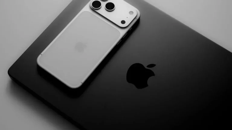 Apple's Leadership Shift and Long-Rumored Foldable iPhone Take Center Stage - Featured image