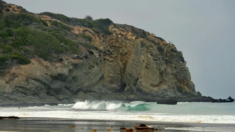Dana Point Faces Growing Coastal Crisis as Hurricane Marie Red-Tags More Luxury Homes - Featured image