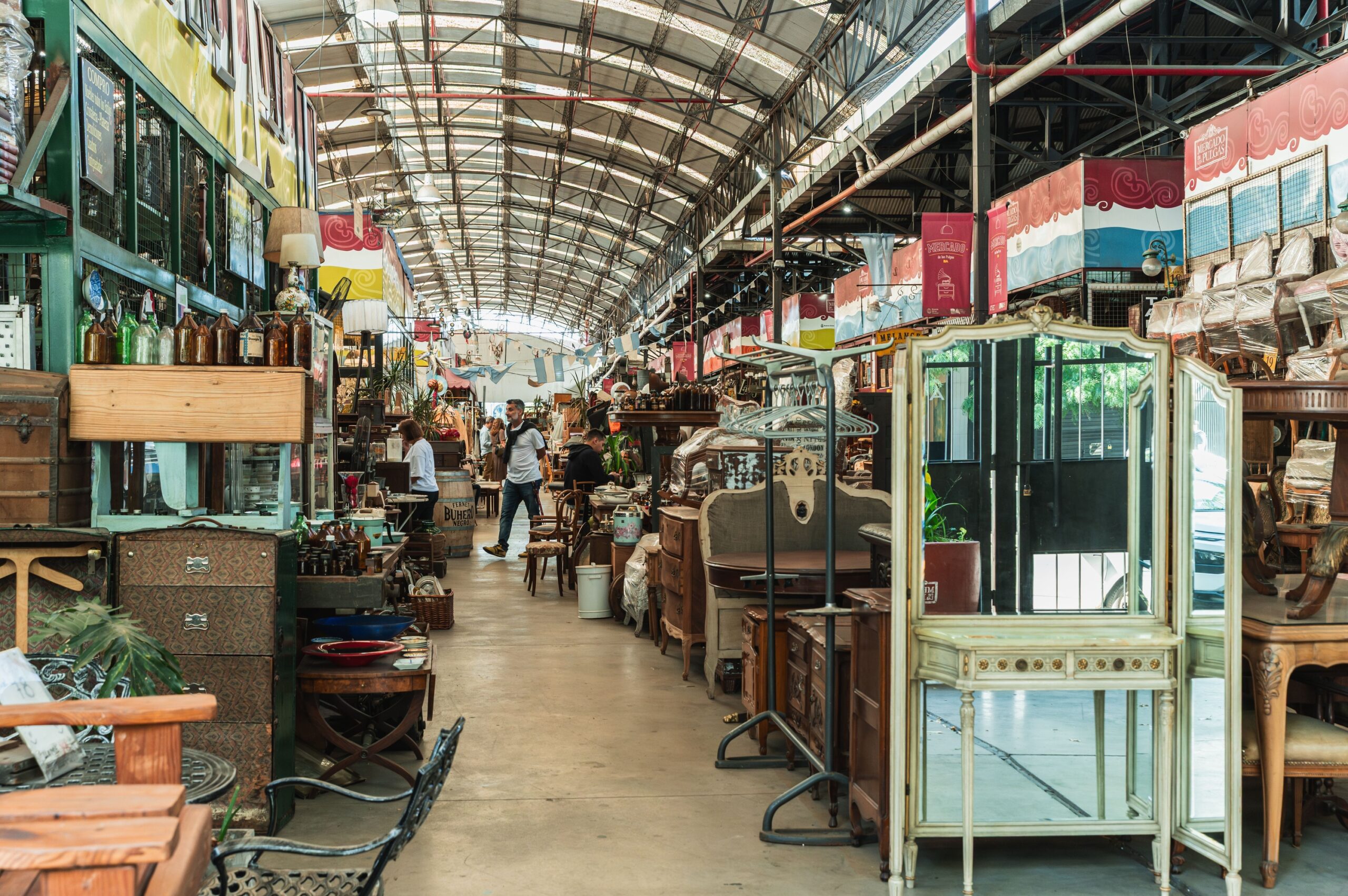 The Secondhand Furniture Red Flags Worth Walking Away From