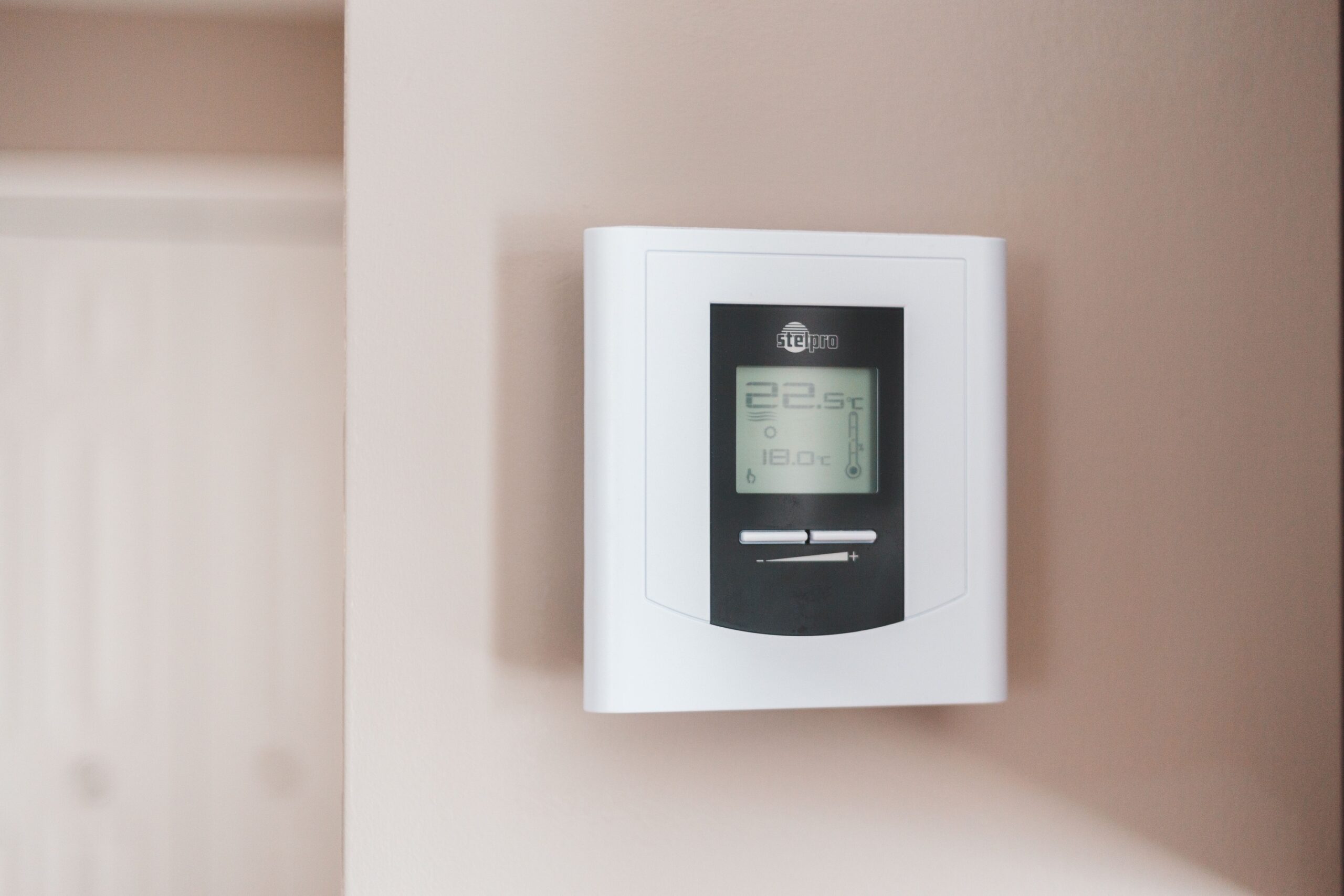 Why Smart Thermostats Often Use More Energy Than Old Ones