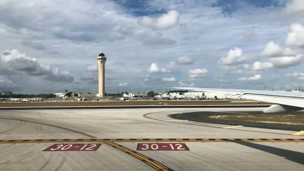 Investigators Zero In on Late Touchdown in Amazon Cargo Jet Crash That Killed 5 in Miami - Featured image