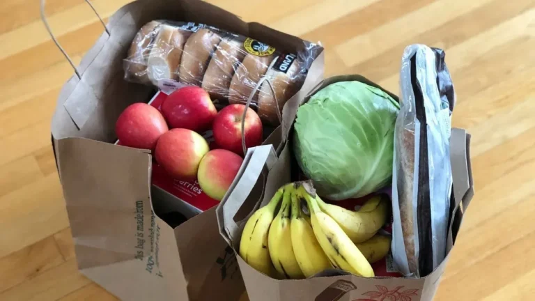 Healthy Eating on a $200 Monthly Budget: What One Dietitian’s Plan Reveals - Featured image