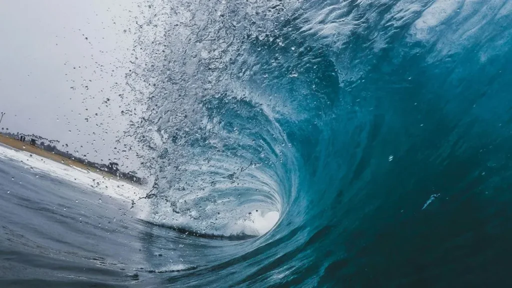 Hurricane Polo Poised to Batter Southern California Beaches - Featured image