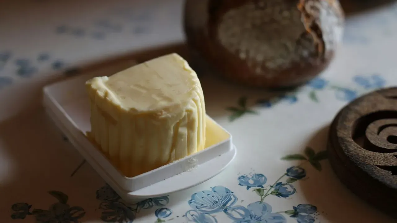 Country Crock Shelf Life: Fridge Rules That Matter