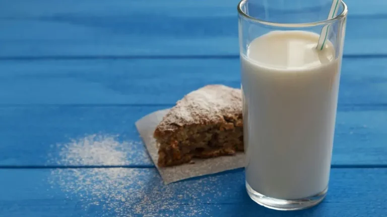 The Non-Dairy Milk Aisle Has Evolved—Here’s How to Choose Wisely - Featured image